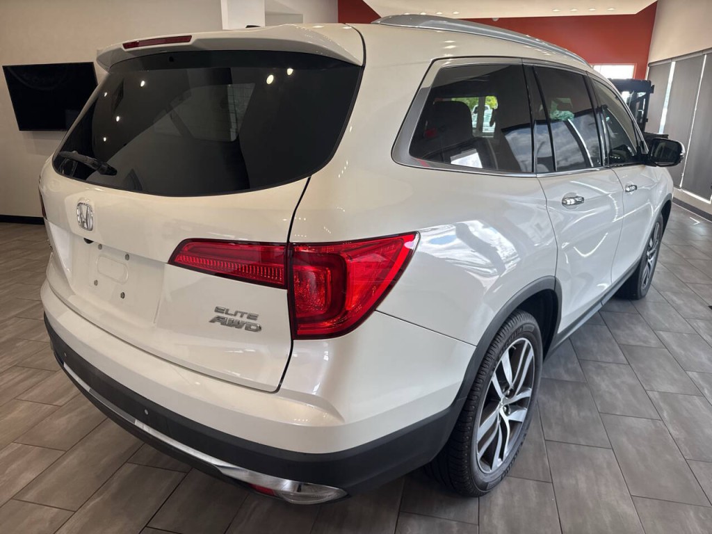 2017 Honda Pilot Image 15