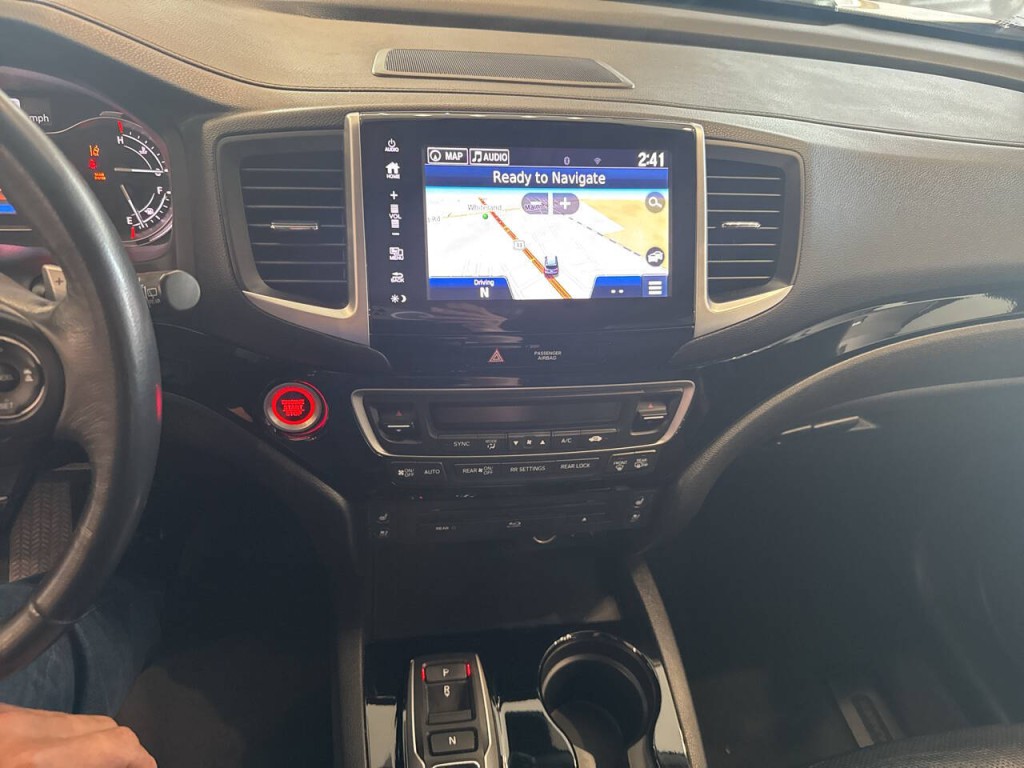 2017 Honda Pilot Image 36