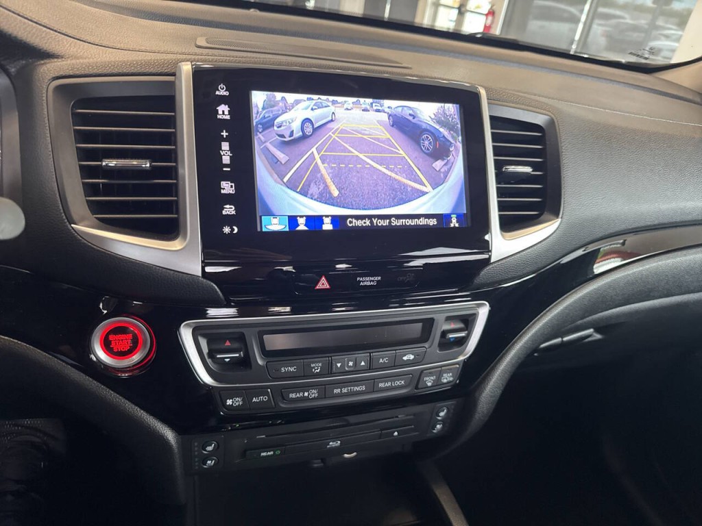 2017 Honda Pilot Image 41