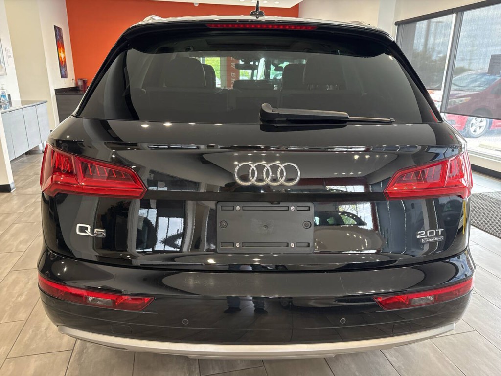 2018 Audi Q5 Image 8