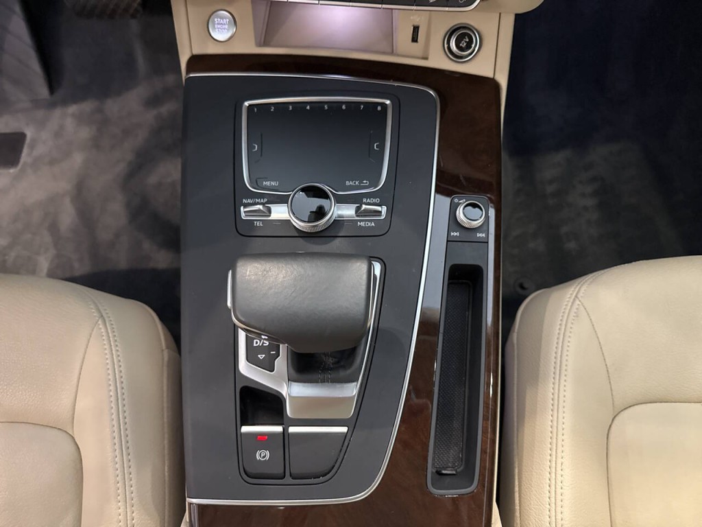 2018 Audi Q5 Image 19