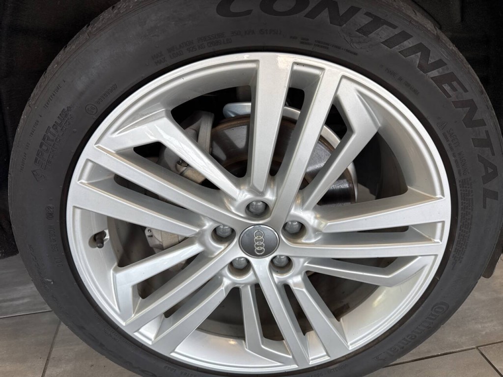 2018 Audi Q5 Image 38