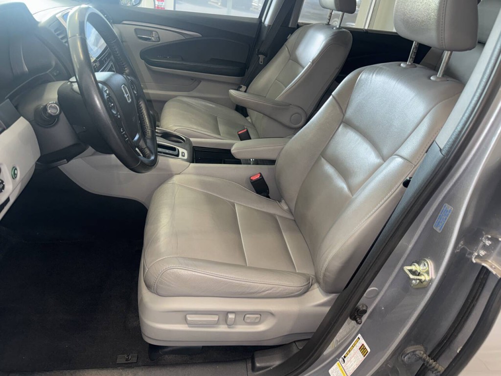 2016 Honda Pilot Image 18