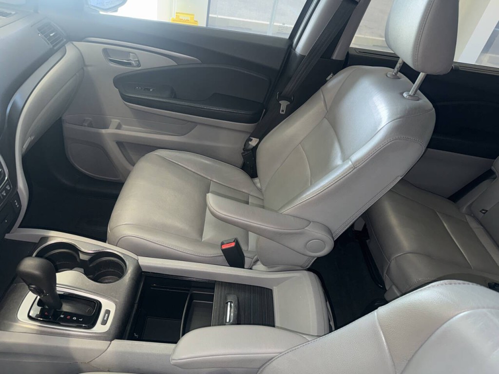 2016 Honda Pilot Image 20
