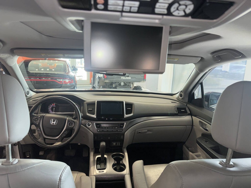 2016 Honda Pilot Image 26