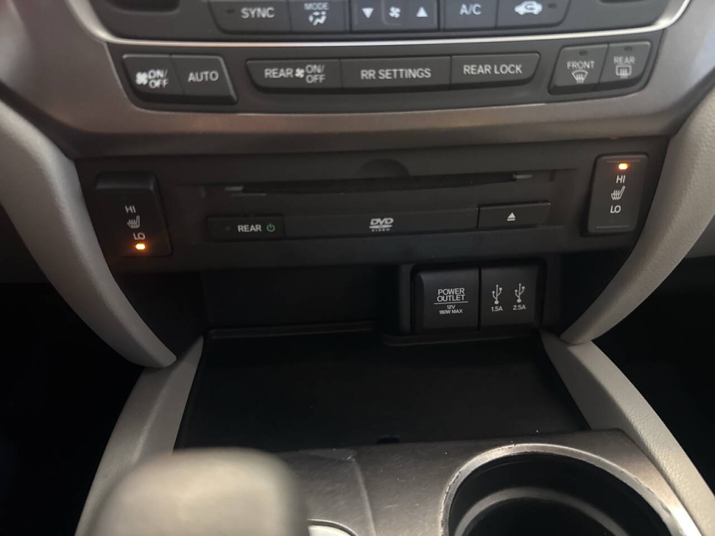 2016 Honda Pilot Image 35