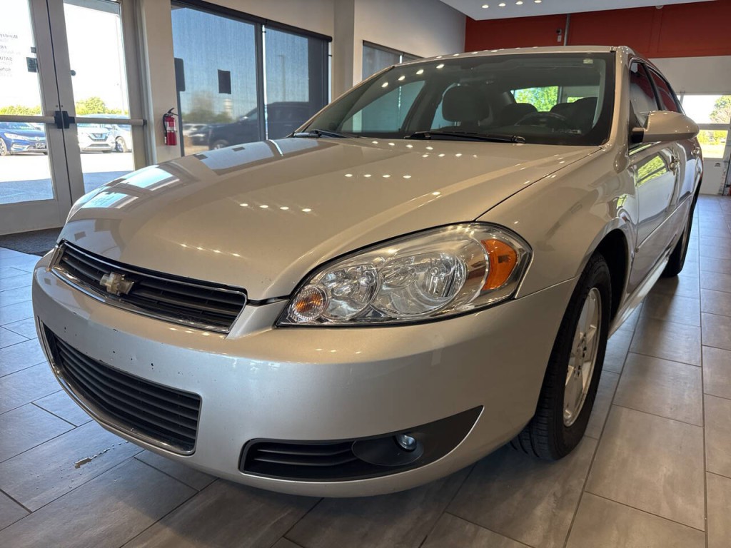 2011 Chevrolet Impala Image 9