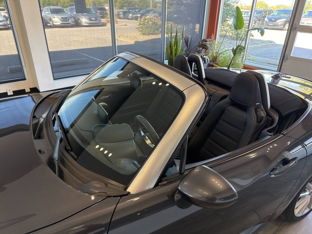 2019 FIAT 124 Spider Image 13