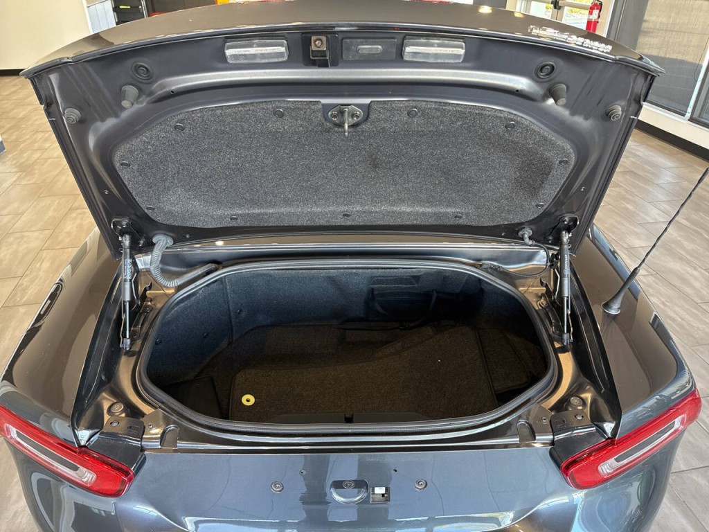 2019 FIAT 124 Spider Image 29