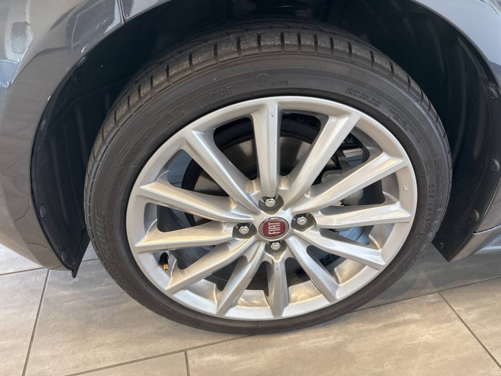 2019 FIAT 124 Spider Image 37