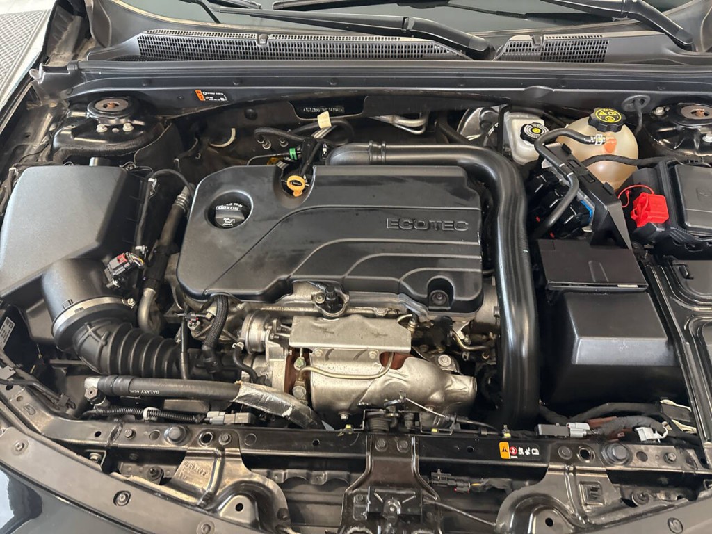 2019 Chevrolet Malibu Image 40