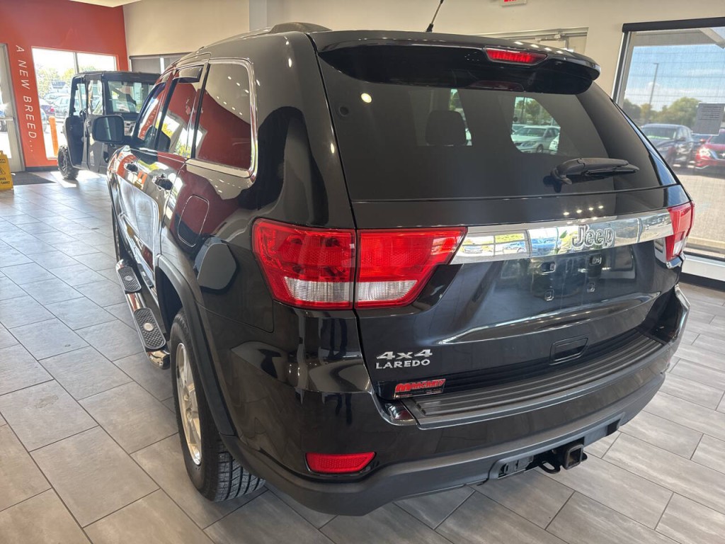 2012 Jeep Grand Cherokee Image 6