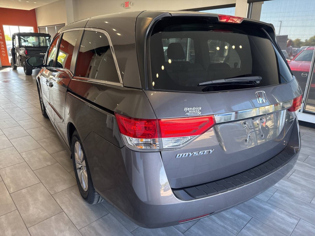 2016 Honda Odyssey Image 10