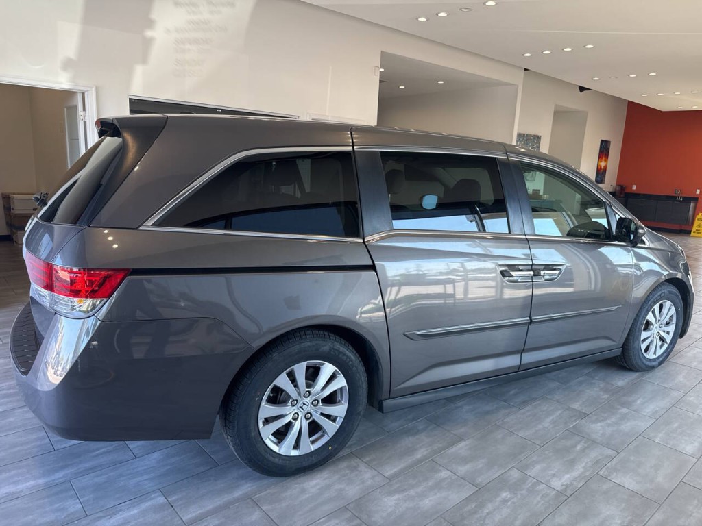 2016 Honda Odyssey Image 13
