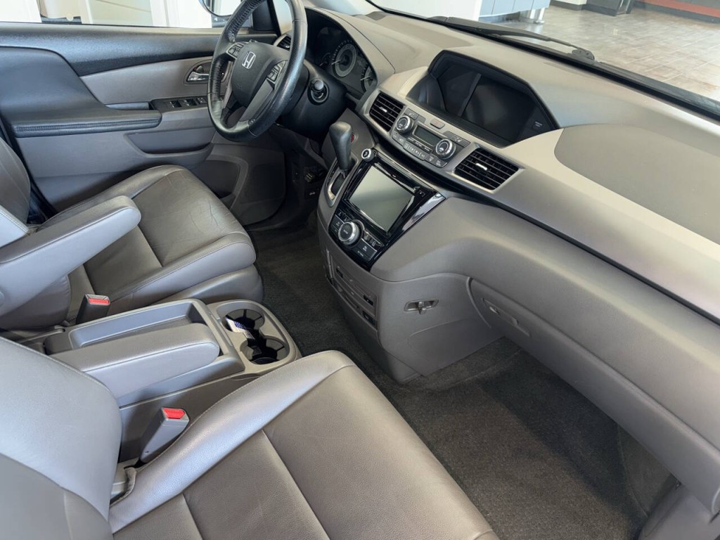 2016 Honda Odyssey Image 21