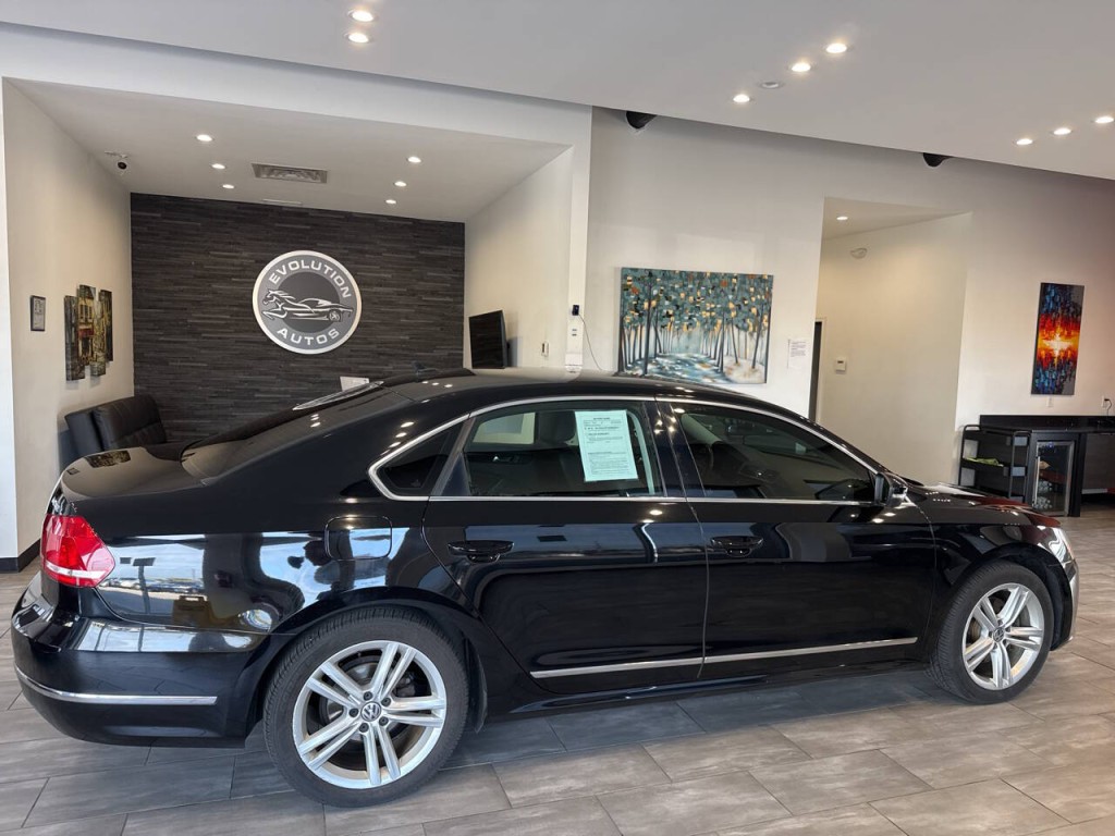 2014 Volkswagen Passat Image 13