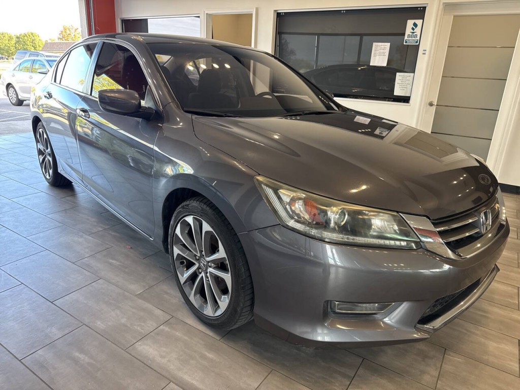 2013 Honda Accord Image 2