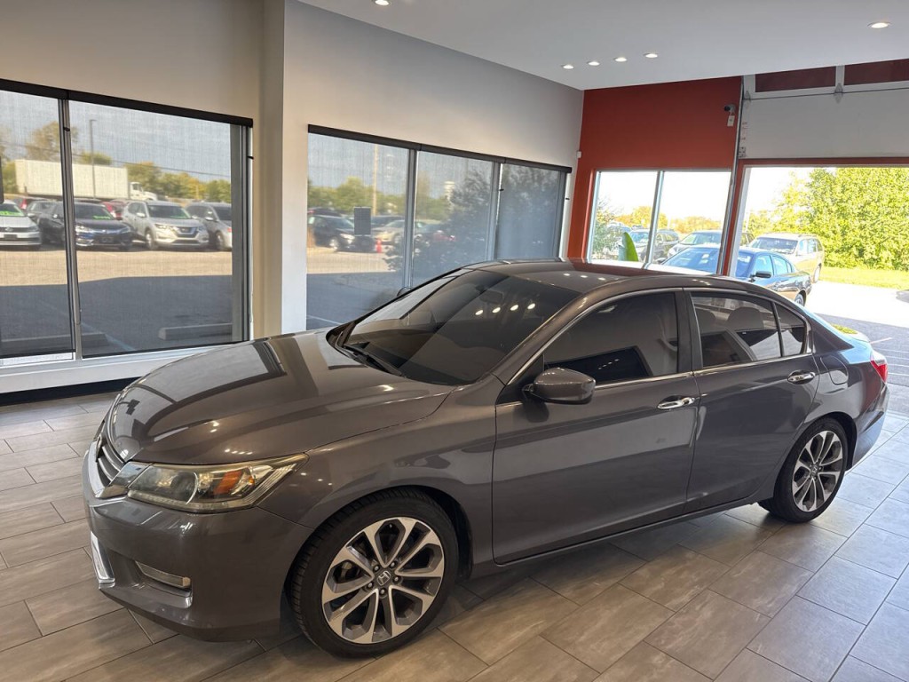 2013 Honda Accord Image 9