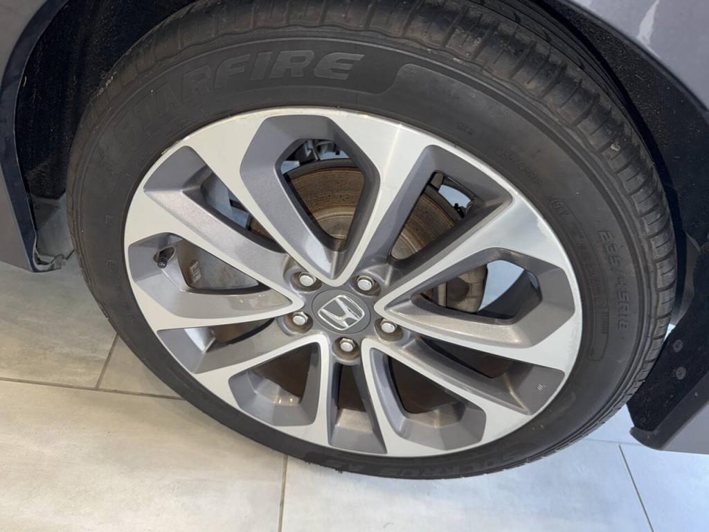 2013 Honda Accord Image 11