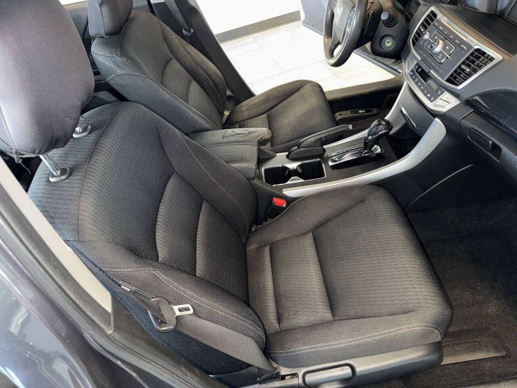 2013 Honda Accord Image 25