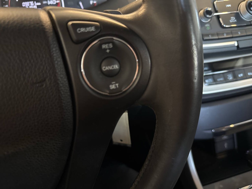 2013 Honda Accord Image 29