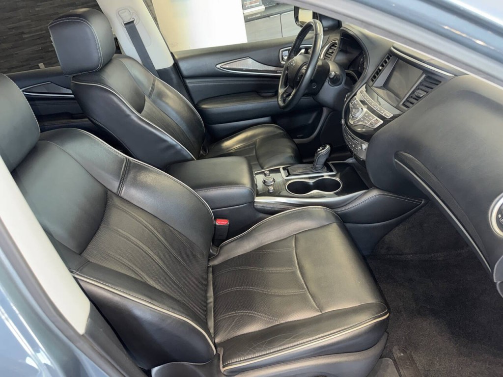 2017 INFINITI QX60 Image 16