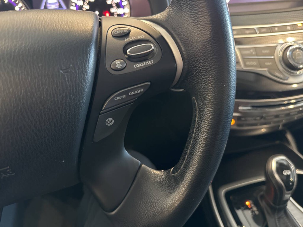 2017 INFINITI QX60 Image 33