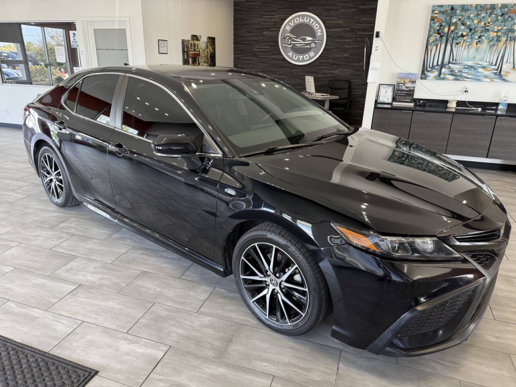 2022 Toyota Camry Image 9