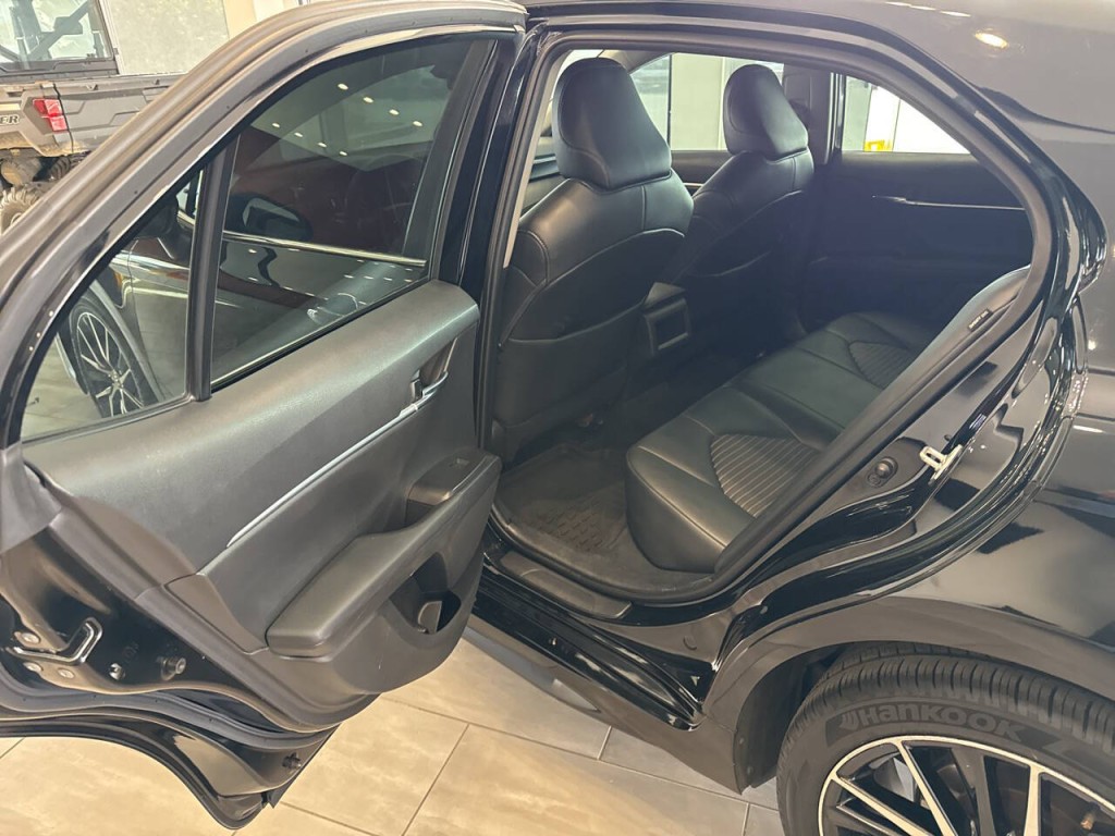 2022 Toyota Camry Image 21