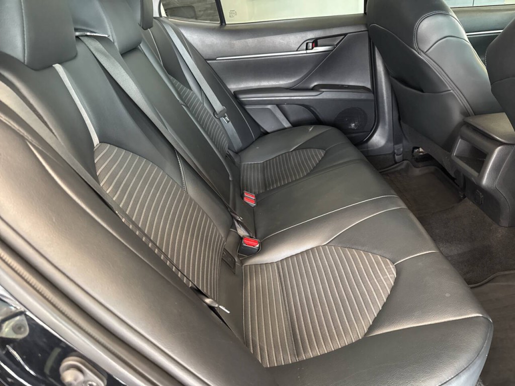 2022 Toyota Camry Image 30