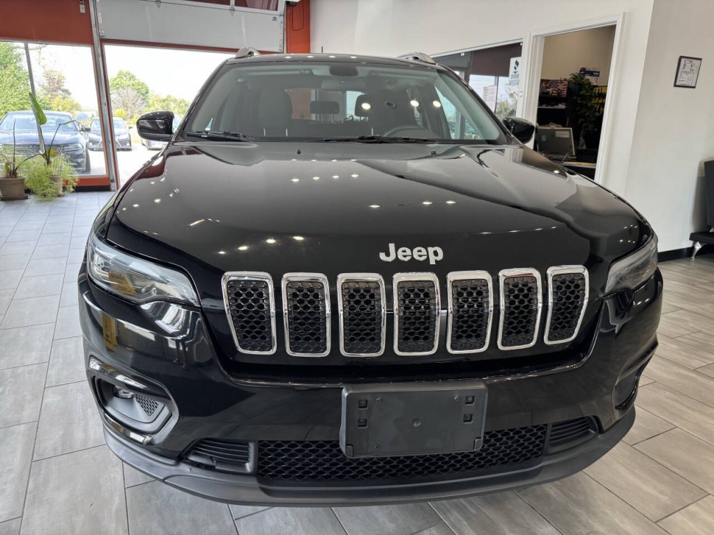 2019 Jeep Cherokee Image 3
