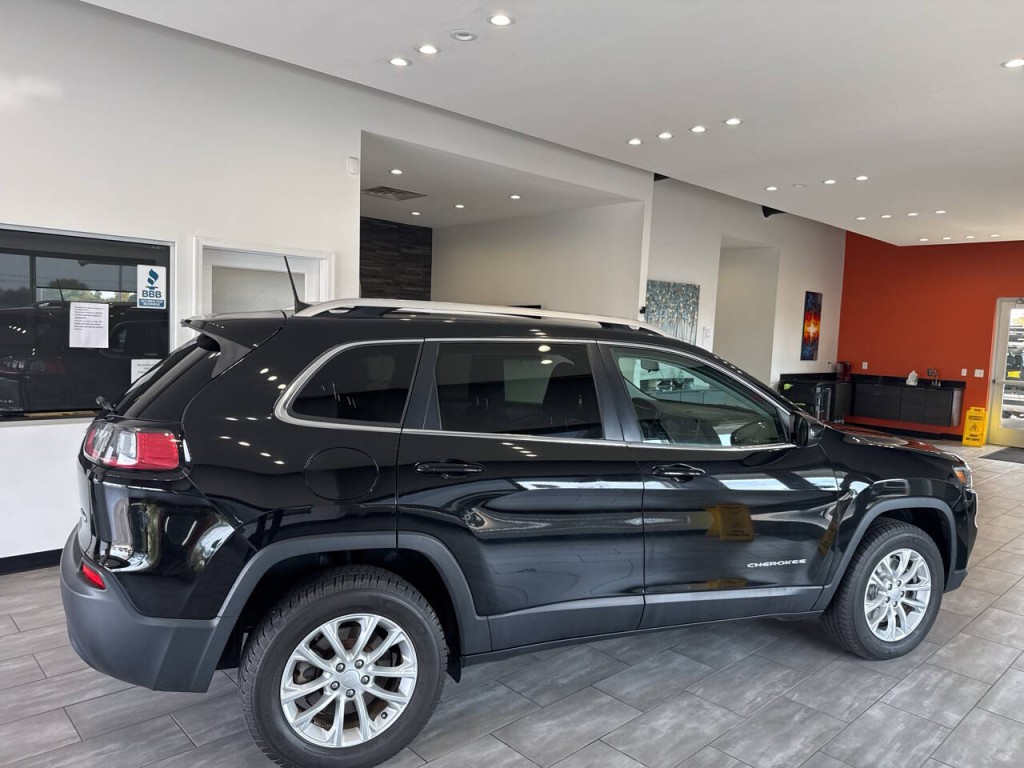2019 Jeep Cherokee Image 15