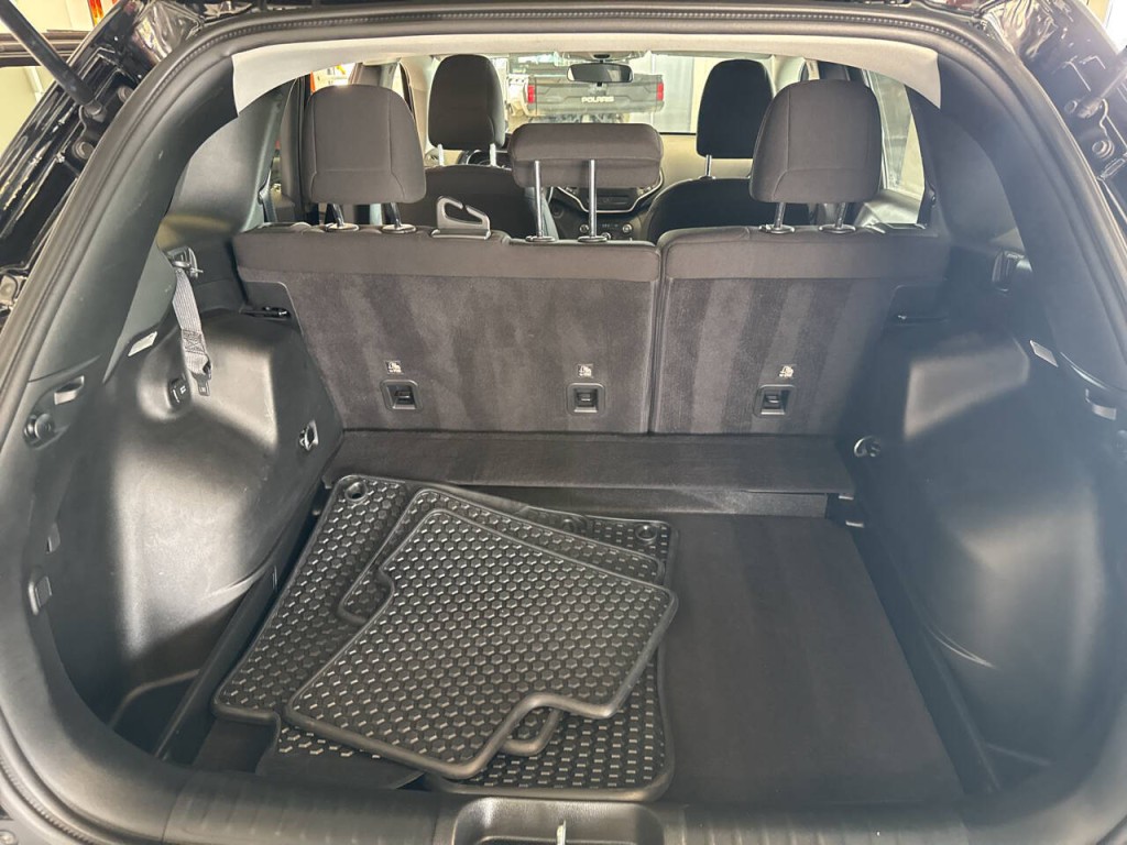 2019 Jeep Cherokee Image 28