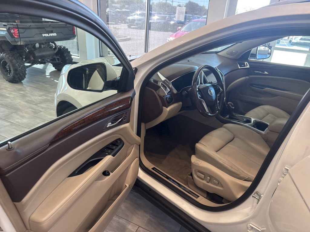 2013 Cadillac SRX Image 22