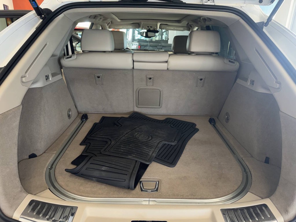 2013 Cadillac SRX Image 27