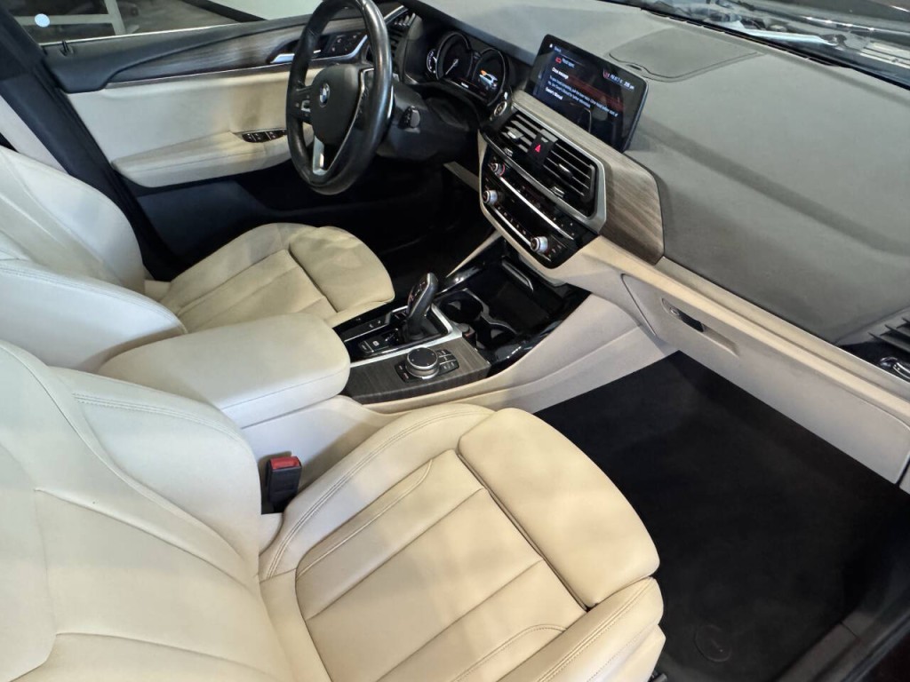 2018 BMW X3 Image 22