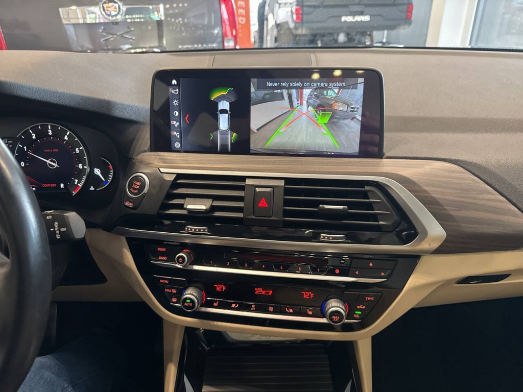 2018 BMW X3 Image 32