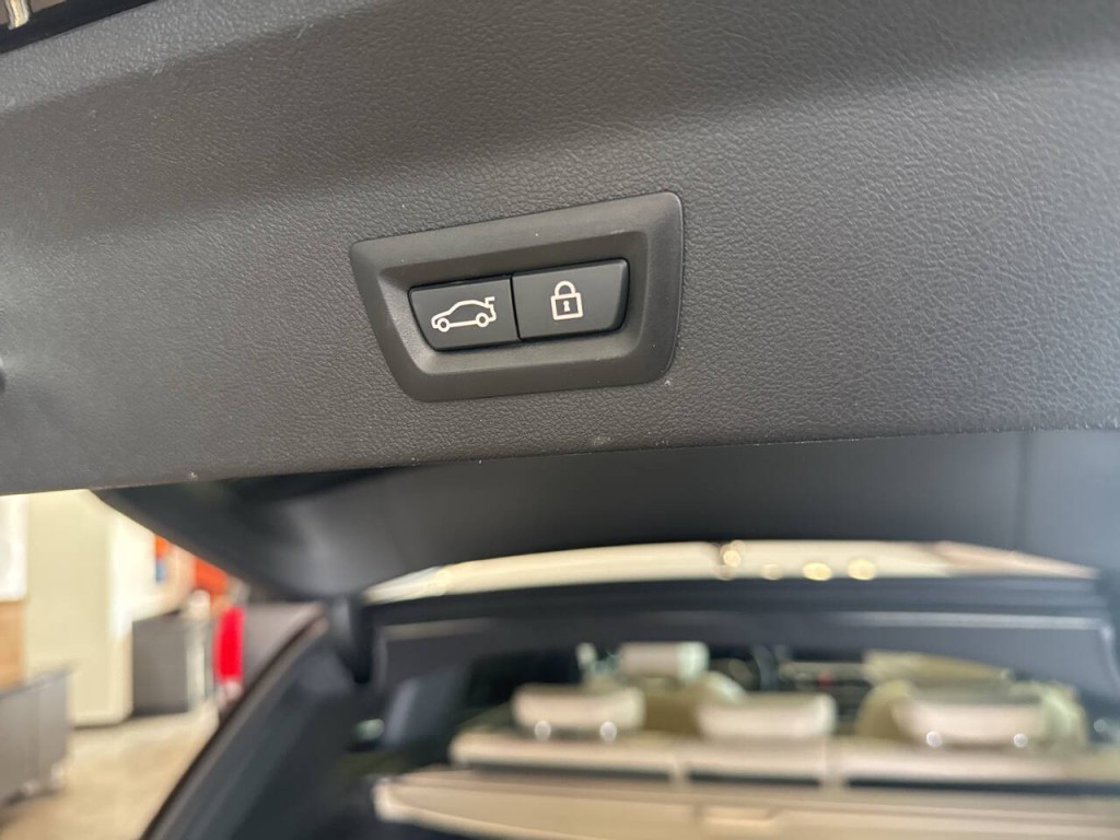 2018 BMW X3 Image 36