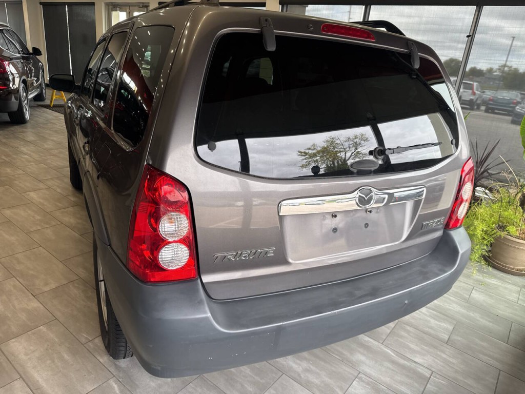 2006 Mazda Tribute Image 13