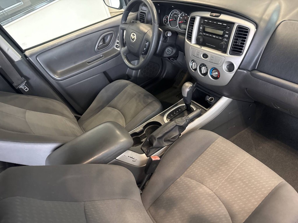 2006 Mazda Tribute Image 23