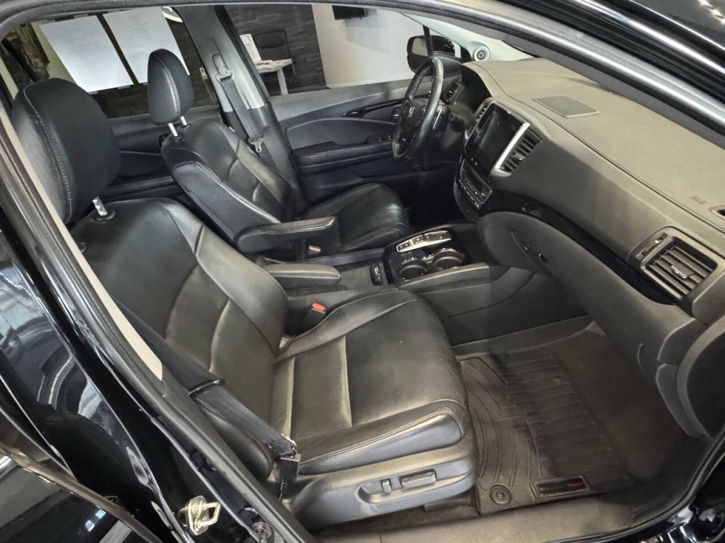 2016 Honda Pilot Image 23