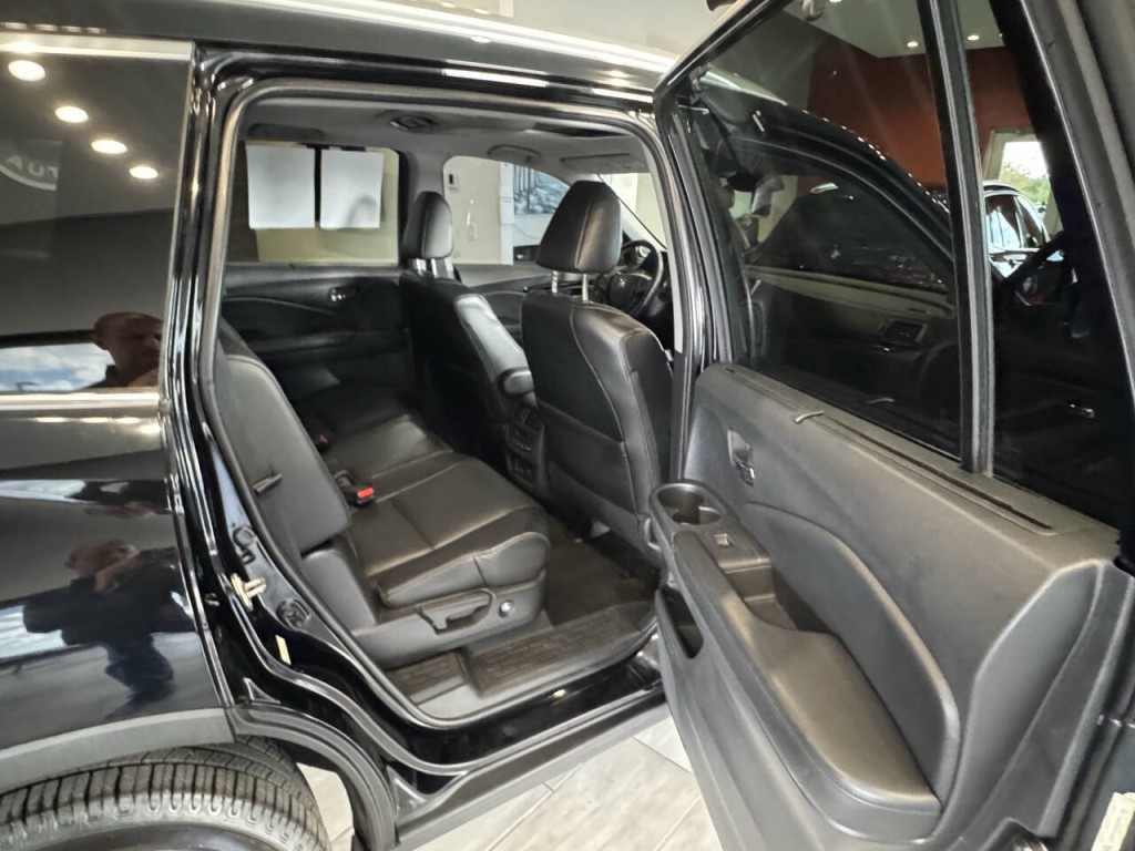 2016 Honda Pilot Image 26