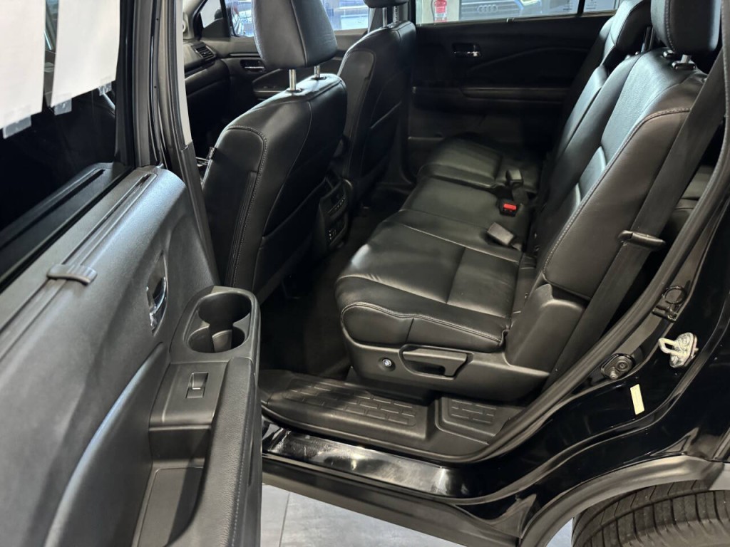 2016 Honda Pilot Image 34