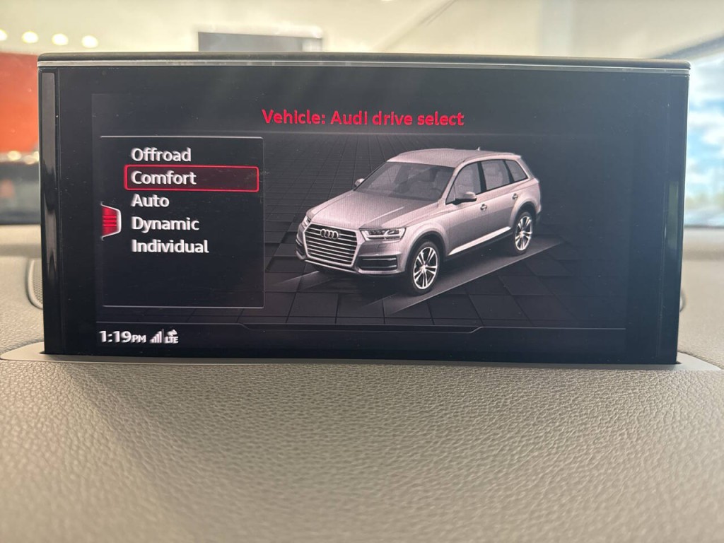 2017 Audi Q7 Image 22