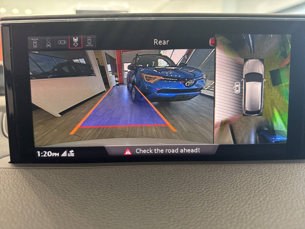 2017 Audi Q7 Image 24