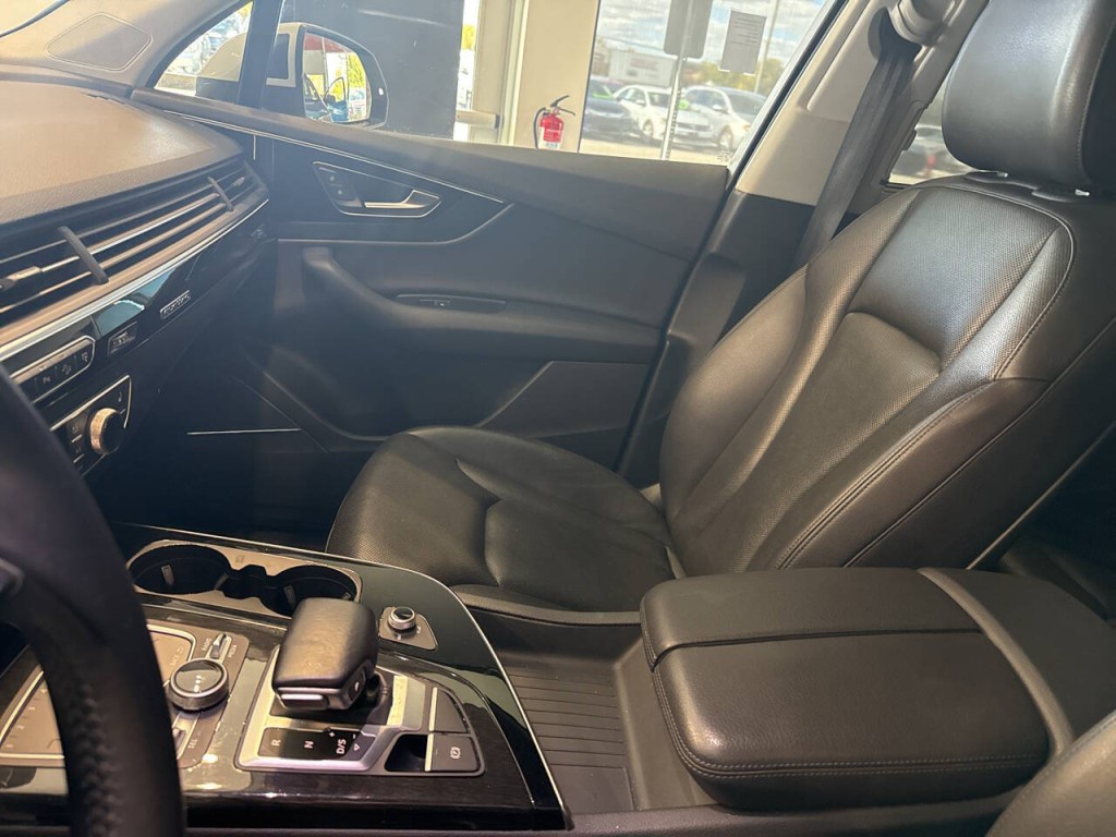 2017 Audi Q7 Image 26