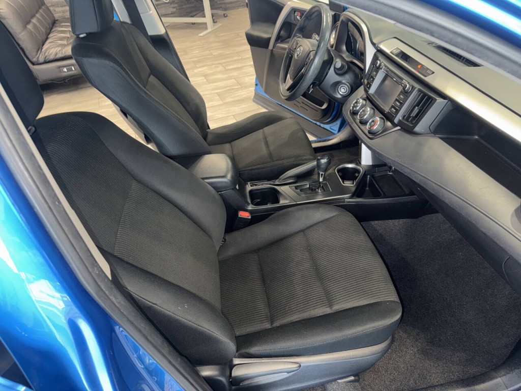 2017 Toyota Rav4 Image 20