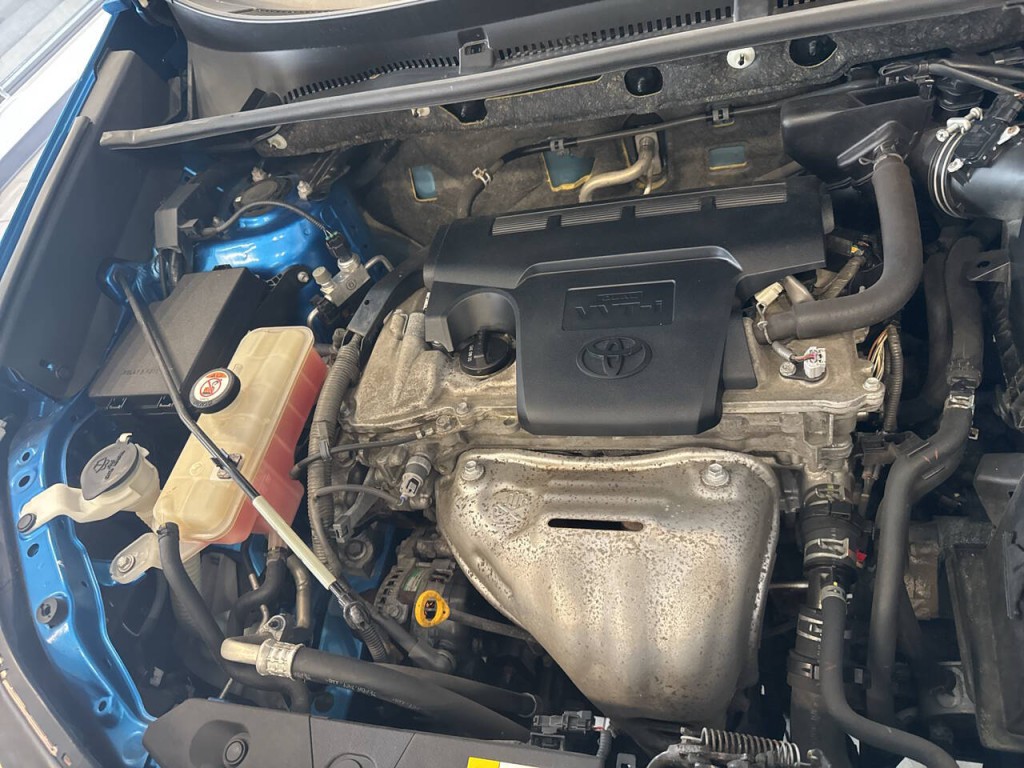 2017 Toyota Rav4 Image 28