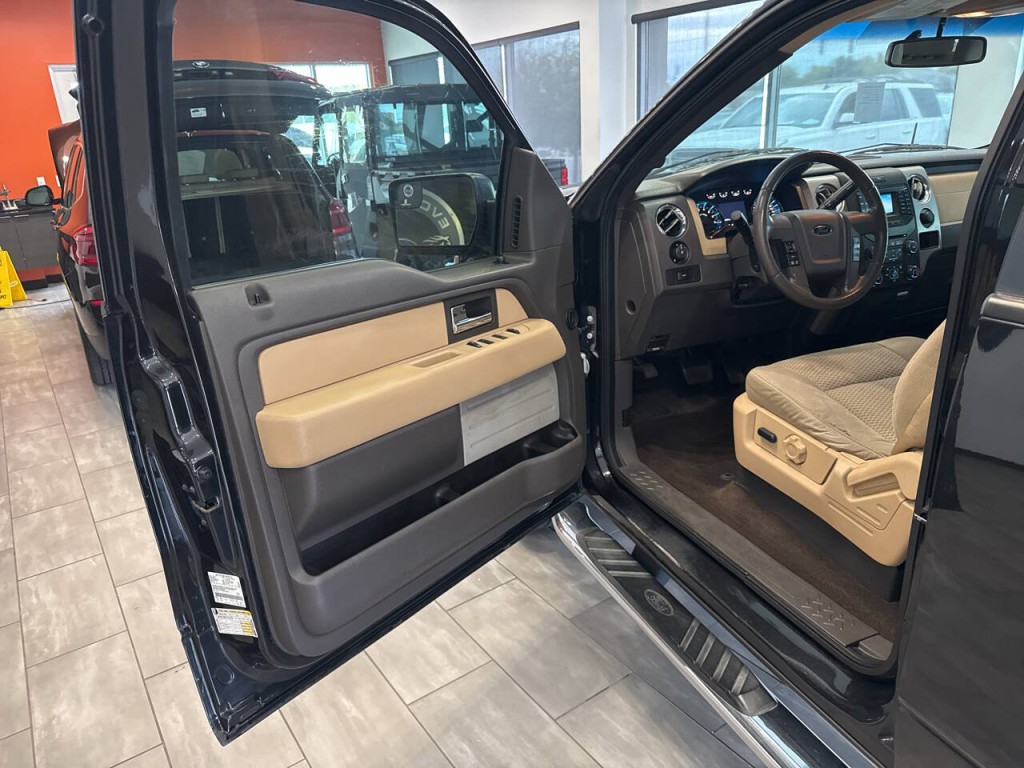 2014 Ford F-150 Image 23