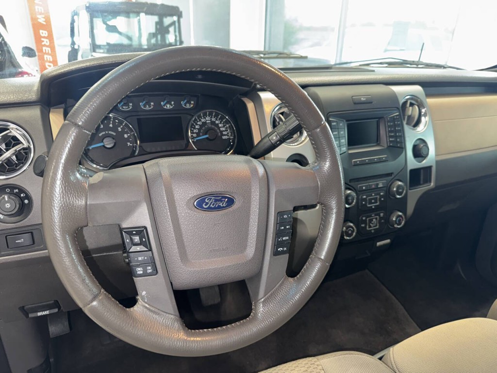 2014 Ford F-150 Image 30